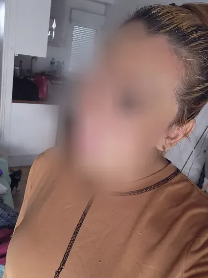 Chantal, 36