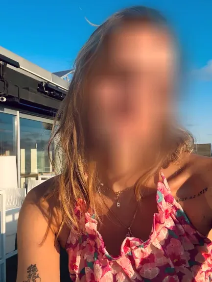 Naima, 29