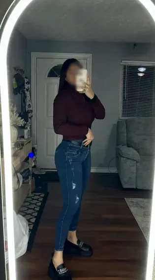 Sanae, 29